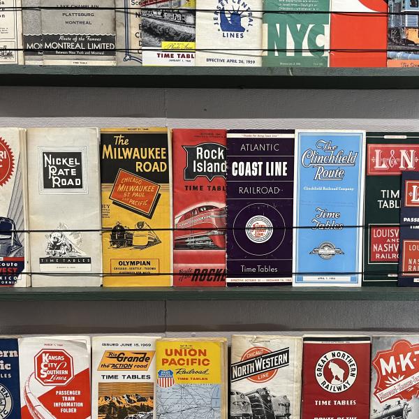 Louisville & Nashville public timetable