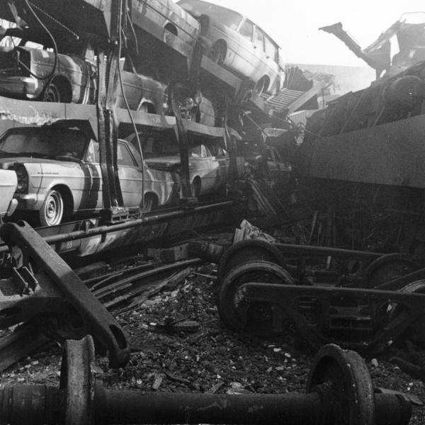Erie Lackawanna wreck at Rundle's Curve, three miles east of Port Jervis, NY, January 31, 1965