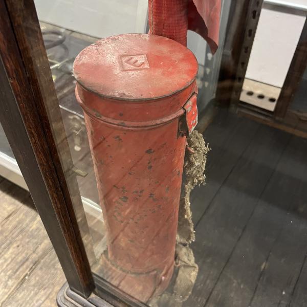 Erie Railroad flagman's kit