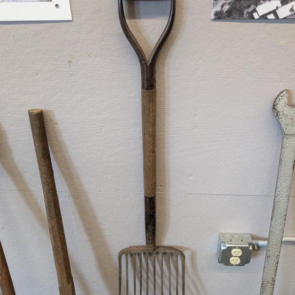 Erie Railroad garden fork