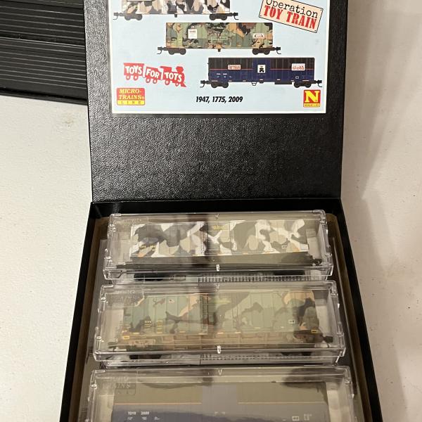 Micro-Trains N-Scale Toys for Tots / Operation Toy Train 3-Pack of TOYX Boxcars