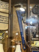 Conrail 18-inch pipe wrench