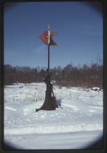 Photograph of Middletown & New Jersey switch stand at Martin's Siding, Slate Hill, NY, March 6, 1993