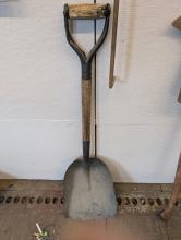 Erie Railroad shovel